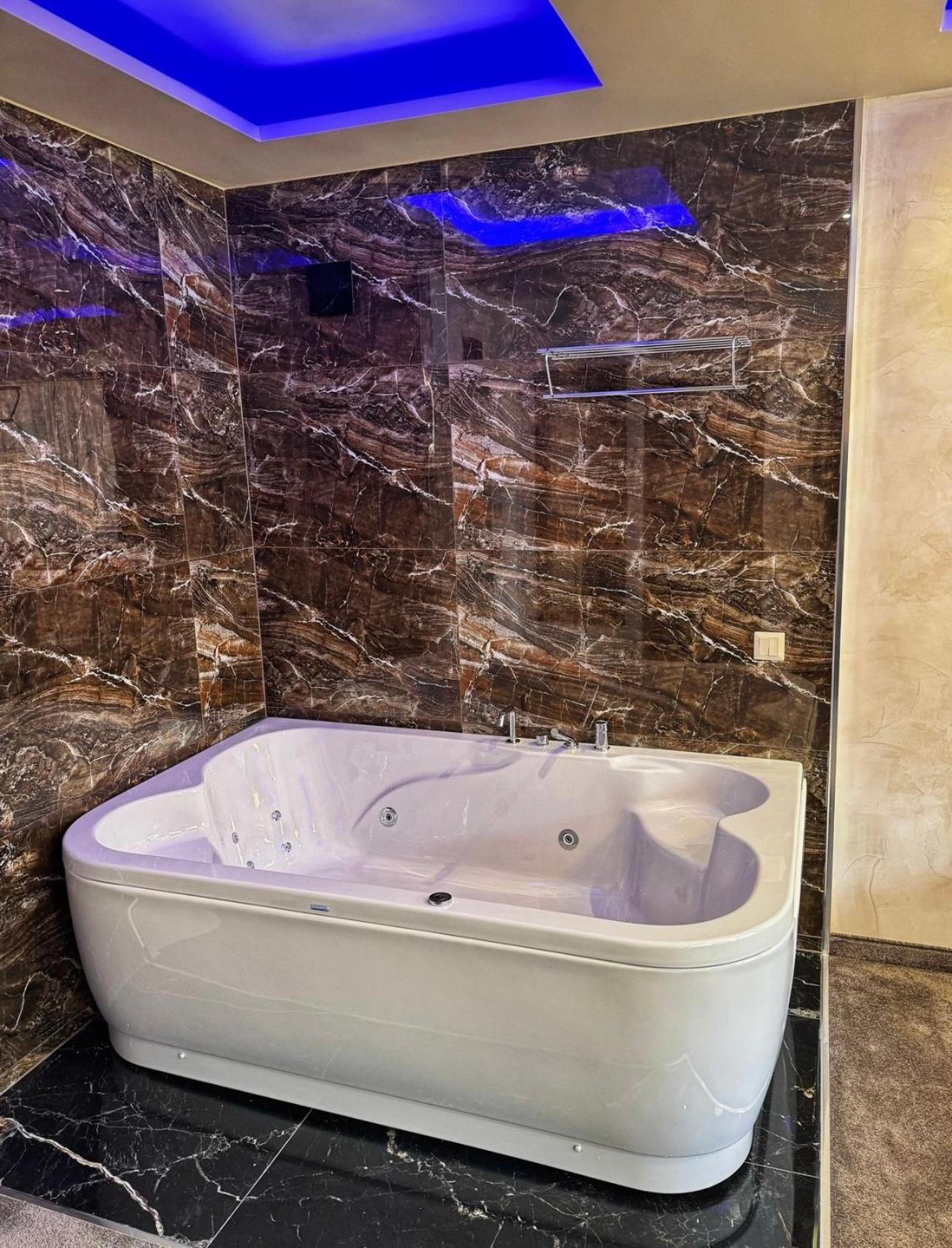 Hotel Diamant دوسبات المظهر الخارجي الصورة